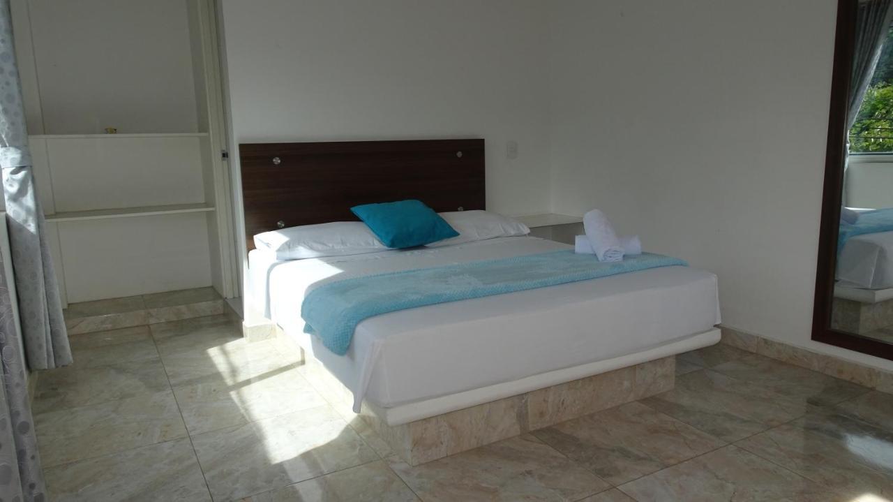 La Villa Descanso Hotel Villeta Esterno foto